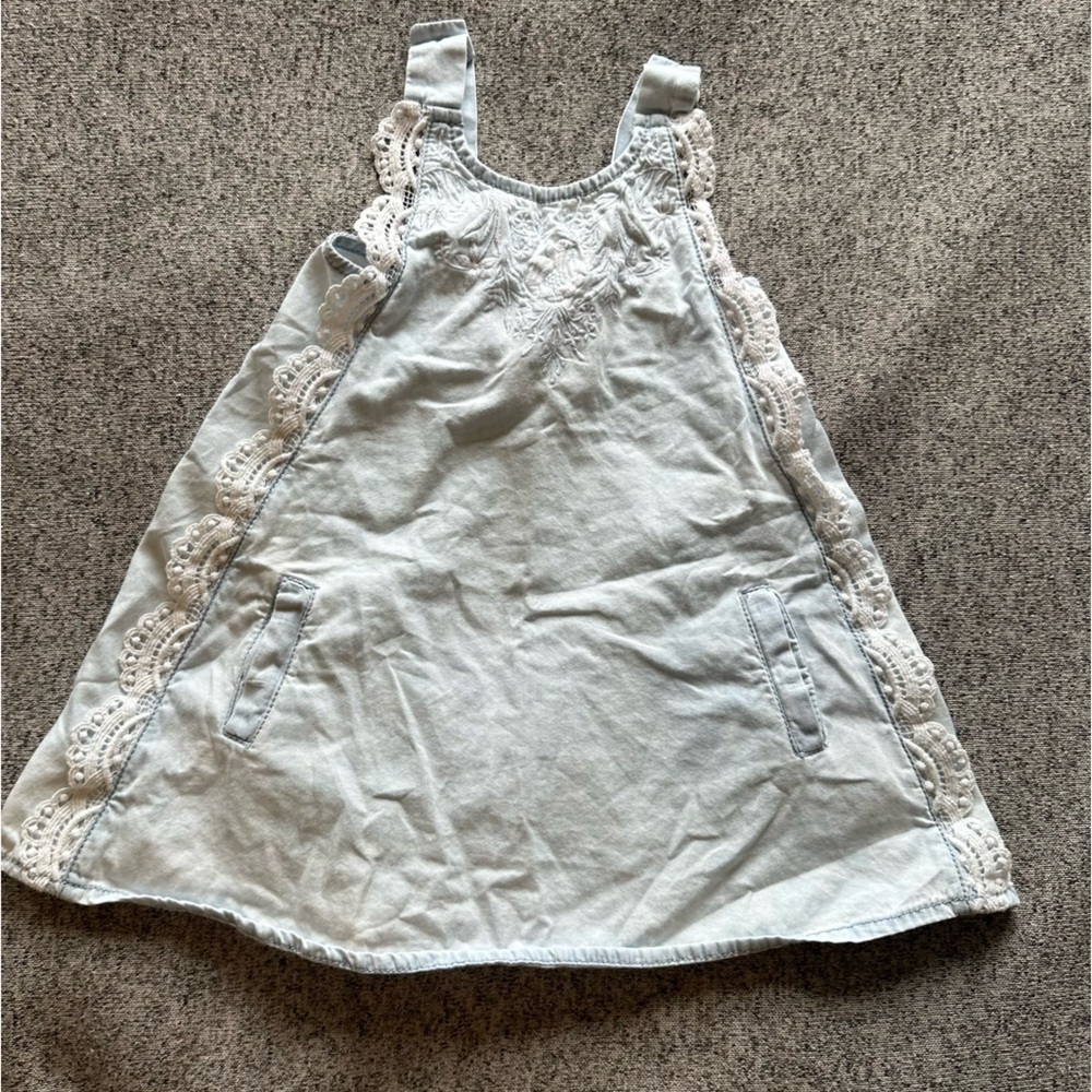 🌟3/$20🌟 Light blue chambray and lace toddler dress